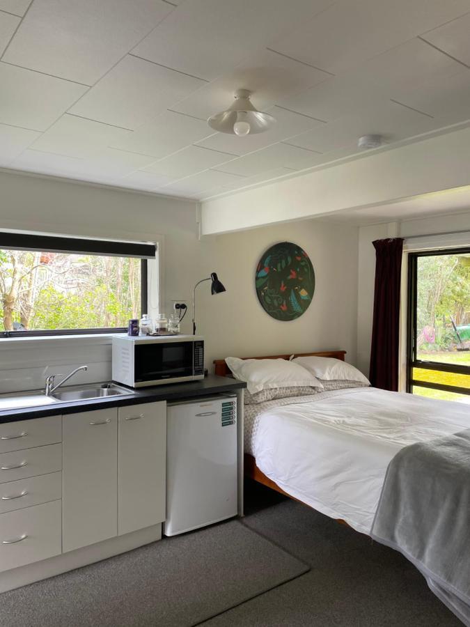 Hill'S Hideaway Hotel Dargaville Esterno foto
